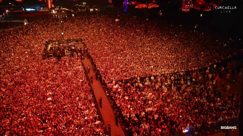 ACTJISUS's tweet photo. BIGBANG’s power is crazy for a 2nd Gen who barely active &amp; vasically dormant. I still get goosebumps every time. Their level of relevancy &amp; the general public support they get even outside KR is massive w/o even trying to promote or release a song. Just wow.#BIGBANG #BANGCHELLA https://t.co/liffSjiJBC