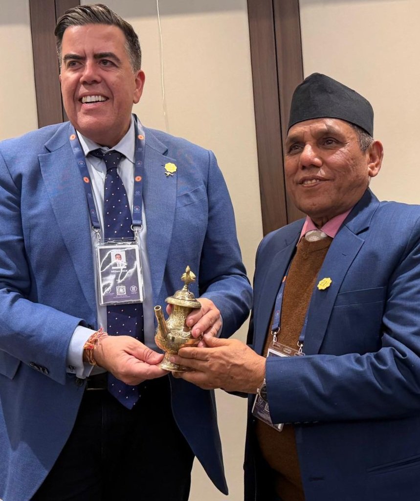 NAChairperson's tweet photo. IPU को १५२अ‍ौँ महासभाका क्रममा इस्तानबुलमा ग्रान्ड नेशनल एसेम्बली, टर्कीका महामहिम सभामुख Numan Kurtulmuş र प्रतिनिधि सभा अष्ट्रेलियाका महामहिम सभामुख Milton DICK) सँग शिष्टाचार भेटवार्ता भयो। भेटमा द्विपक्षीय सम्बन्ध र संसदीय सहकार्यका विषयमा कुरा भ��ो। 
#NationalAssembly #nepal https://t.co/ymPYL0Ofmq