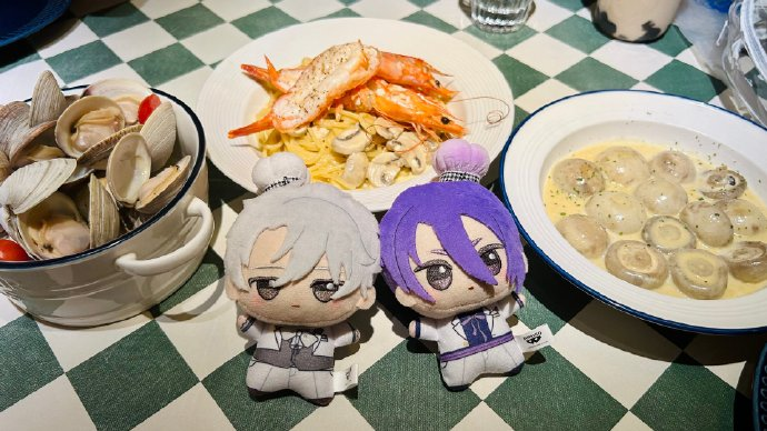 萱草草 tweet media