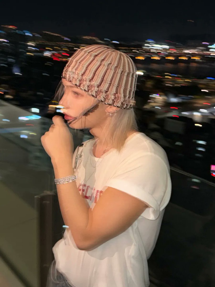 StrayKidsPL's tweet image. 📸| Aktualizacja Instagrama Felixa (@.yong.lixx).

„Potrzebuję ATiiSSU🤠🖤💛🩷
#ATiiSSU #Felix #Stay #ATiiSSUHEADWEAR #DESERTCOWBOY”.

@Stray_Kids #StrayKids #スキズ #스트레이키즈 +