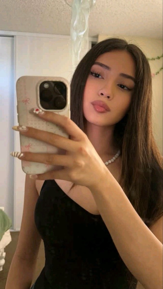 ssophieevv's tweet image. where is my piggy !!
#paypig #findom #tributeme