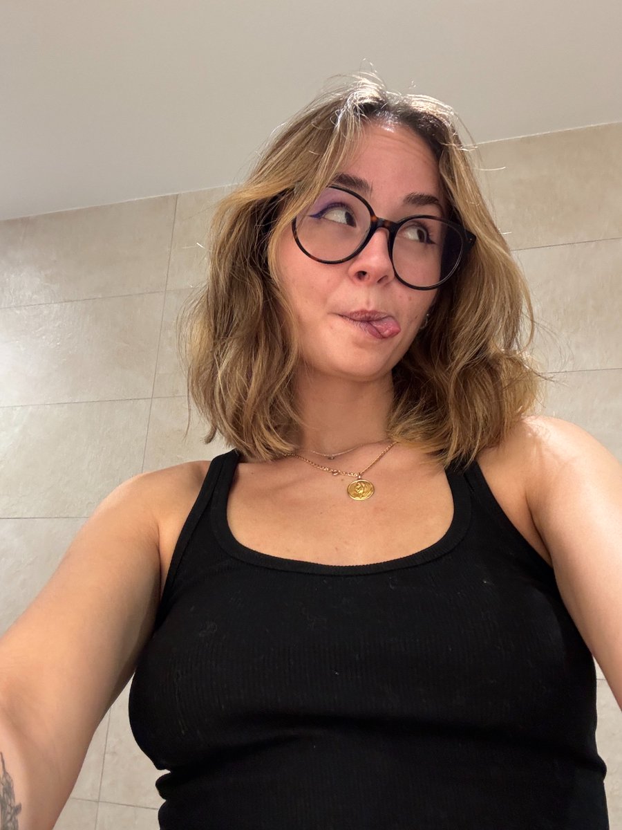 yourlupi's tweet image. Bon début de semaine à tous ☕️📷 
#Goodmorning 
#Coffeetime 
#ligue_des_optimistes 📷
#Mondaymotivation