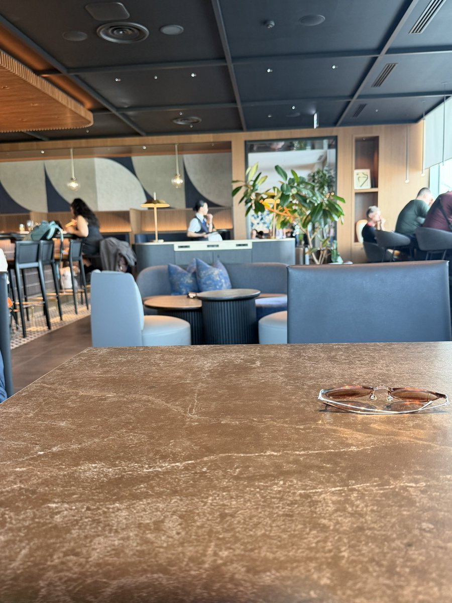 ひろねぇ｜港区の魔女 tweet media