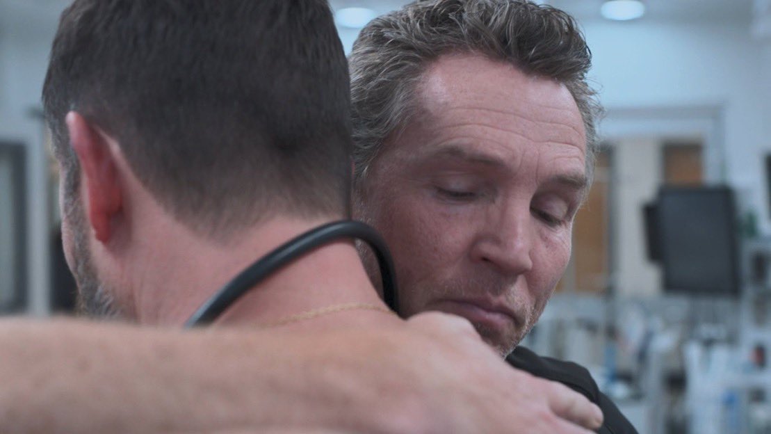 bella 𖦹 tweet media