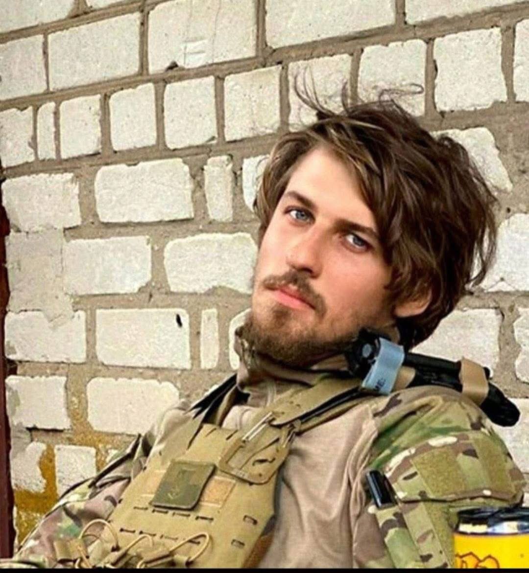 Олег Володарський tweet media