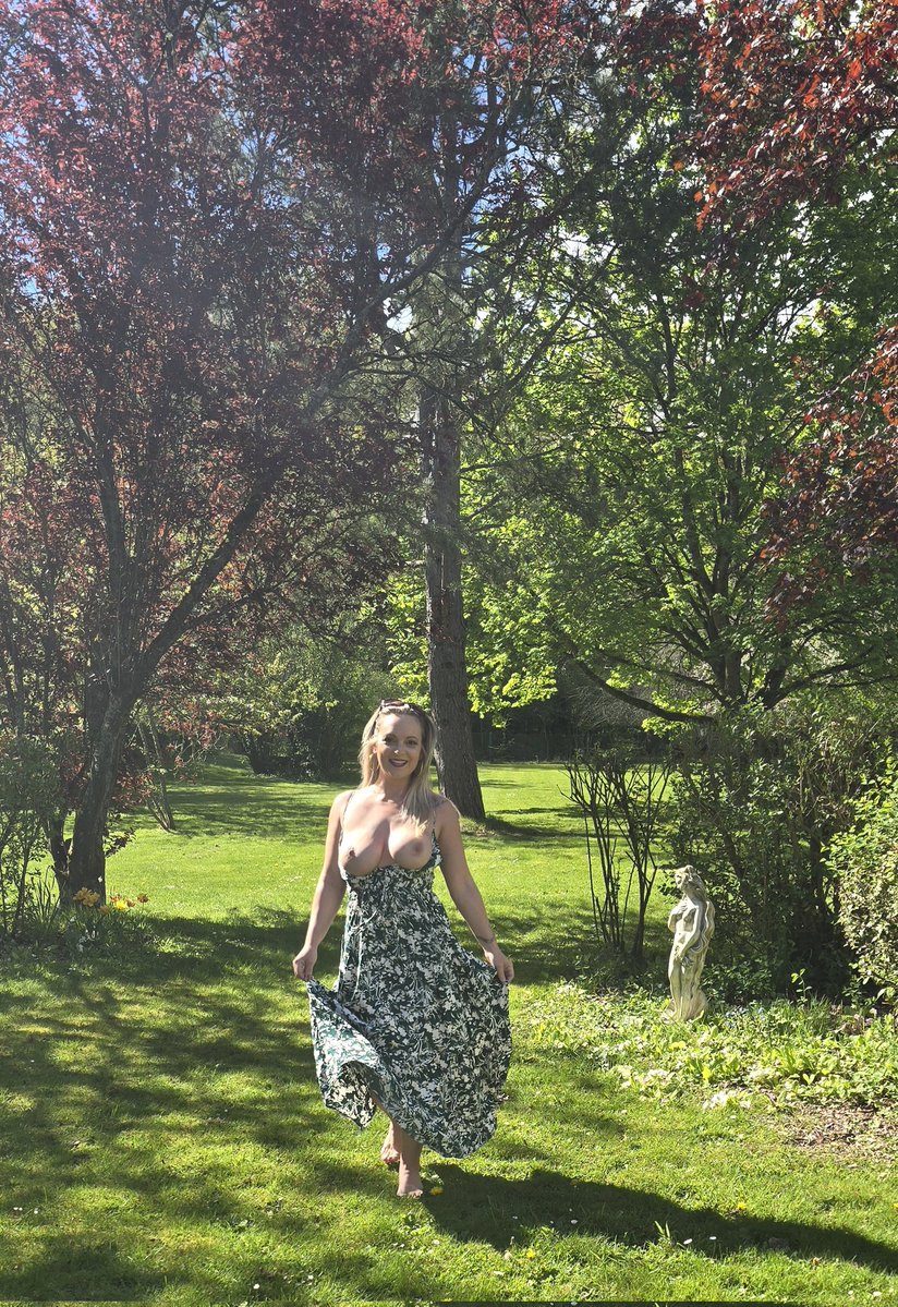 tiffany leiddi officiel tweet media