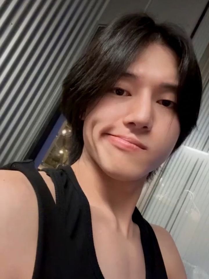 vixenwxx's tweet photo. everybody say thank u mommy https://t.co/kbFKpUSWoG