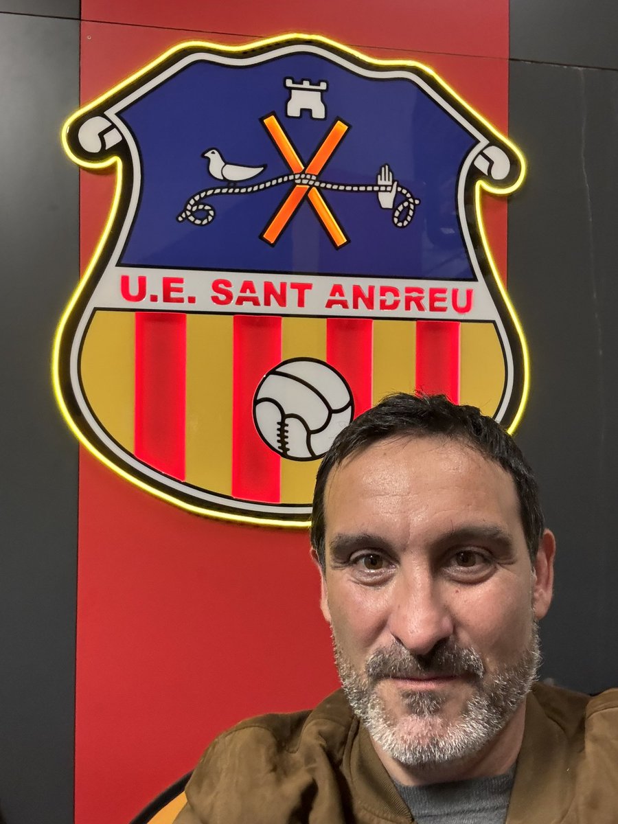 sapoconcho's tweet photo. QUE SOM DE 1era, NENS!!!

#DaleUESA https://t.co/R1EhNcDVLr