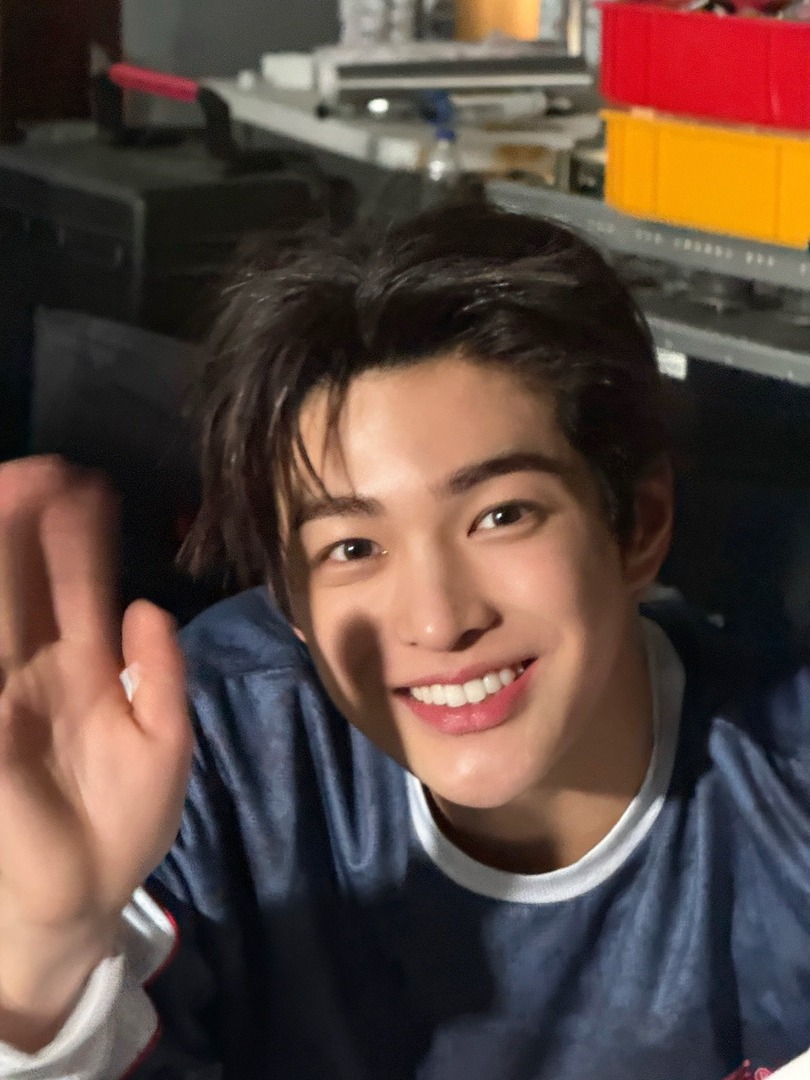 Woodsy Corner. tweet media