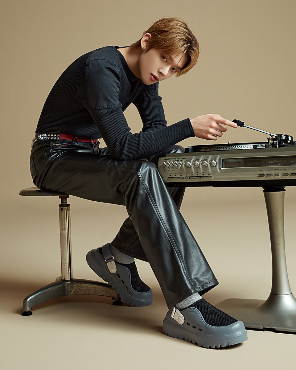 TXT INTERNATIONAL tweet media