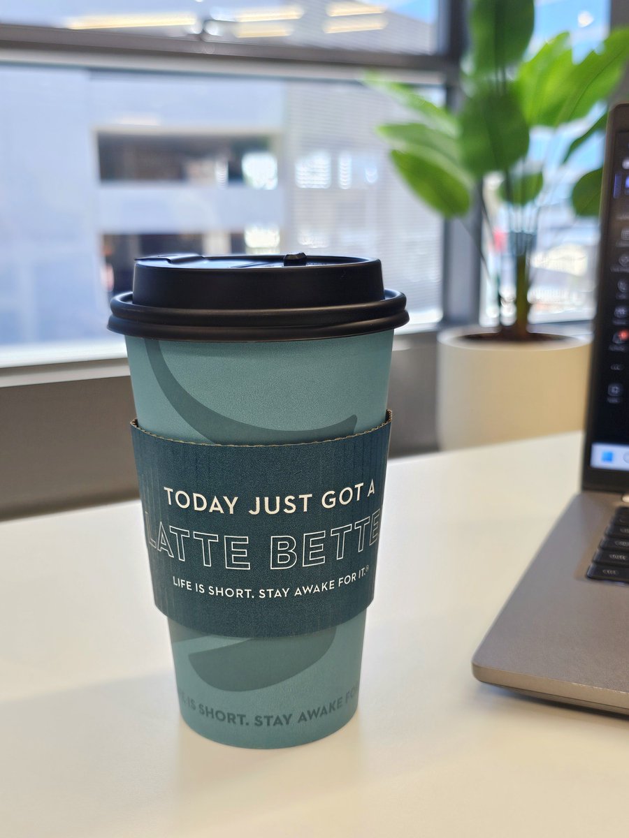 SQ_tweets's tweet image. Today got better coz back to work from office... but first coffee!!

#Today