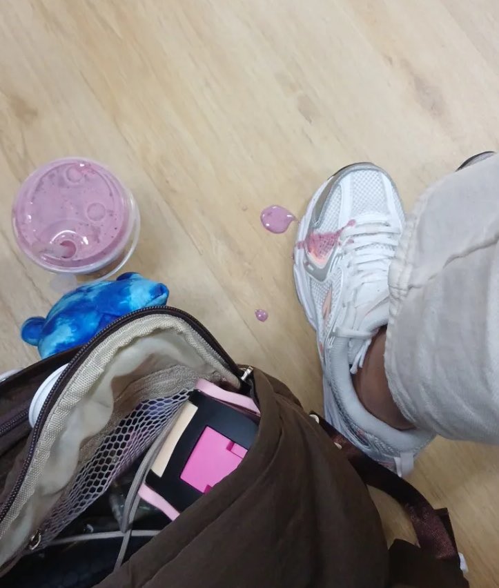 angel🪽 tweet media