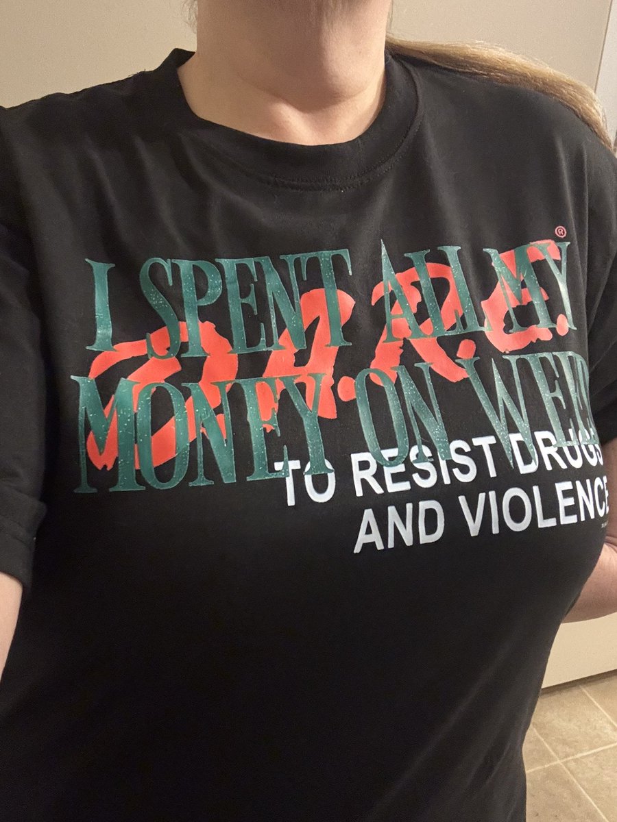 Wendy the tired Essential Worker tweet media