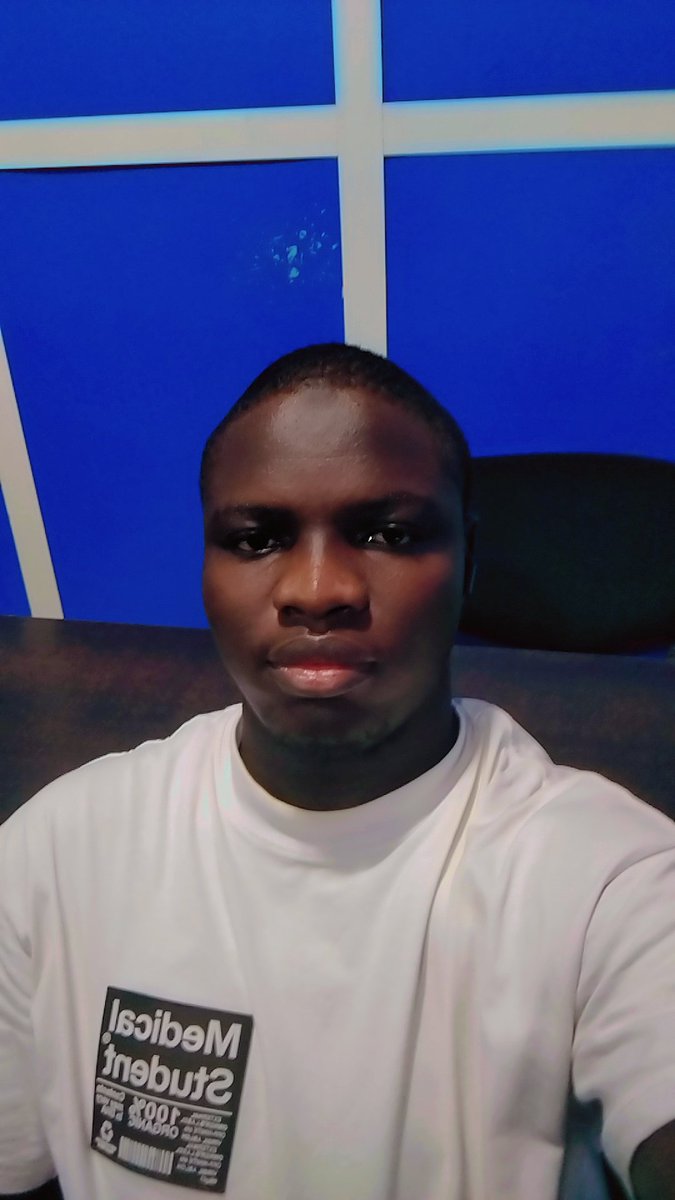 Dev_Adeyemi28's tweet image. Happy New Week, fam!   To all my mutuals building in 2026: may your hustle pay off big time.  Let's make this week productive. Let's cheer each other on 

#productivity #devjourney