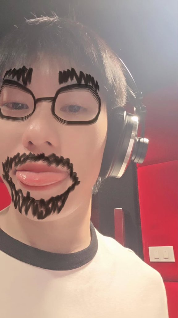 ORBKPP's tweet image. วร้ายย มีเด็กกำลังเข้าห้องอัด มีเพลงใหม่จะปล่อยเร็วๆนี้ไหมน๊าา รอติดตามแล้ว คนเก่งสู้ๆนะคับ💖✌🏻

#ออฟโรด #offroadKTP #OFFROAD