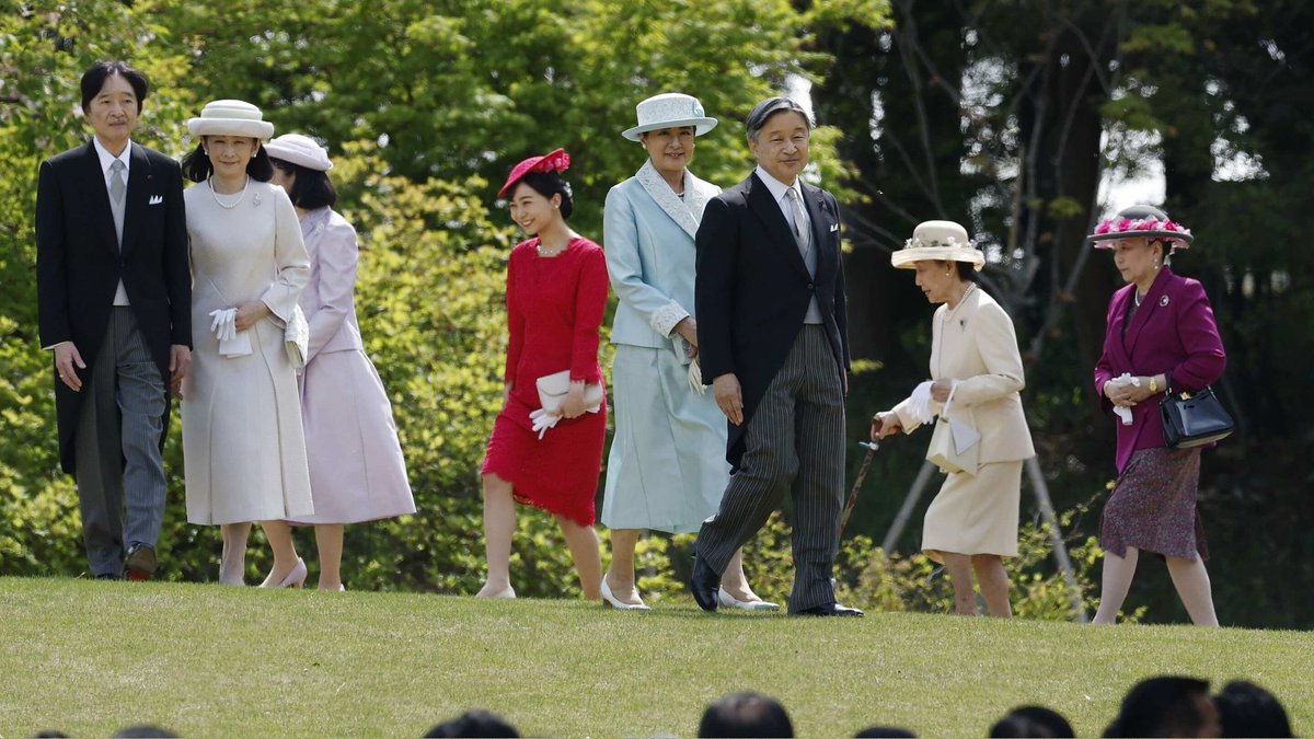 rwthofficial's tweet image. 🇯🇵
#Japan’s Emperor Naruhito and Empress Masako with members of the Imperial Family hosted a Spring Garden Party, attended by guests who made contributions in various fields to the country at Akasaka Imperial Estate Garden #Tokyo.

📸 Sankei, Nikkei #EmperorNaruhito