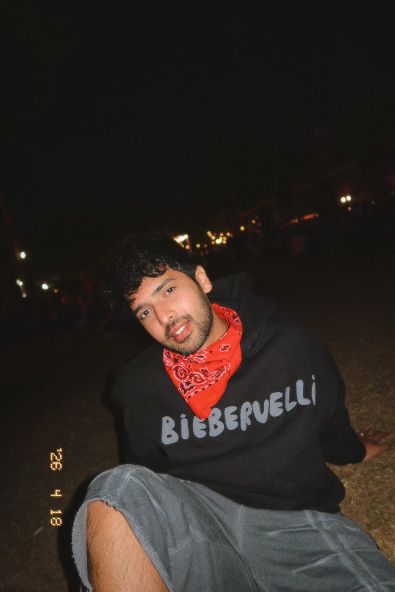 ARMAAN ✦ tweet media