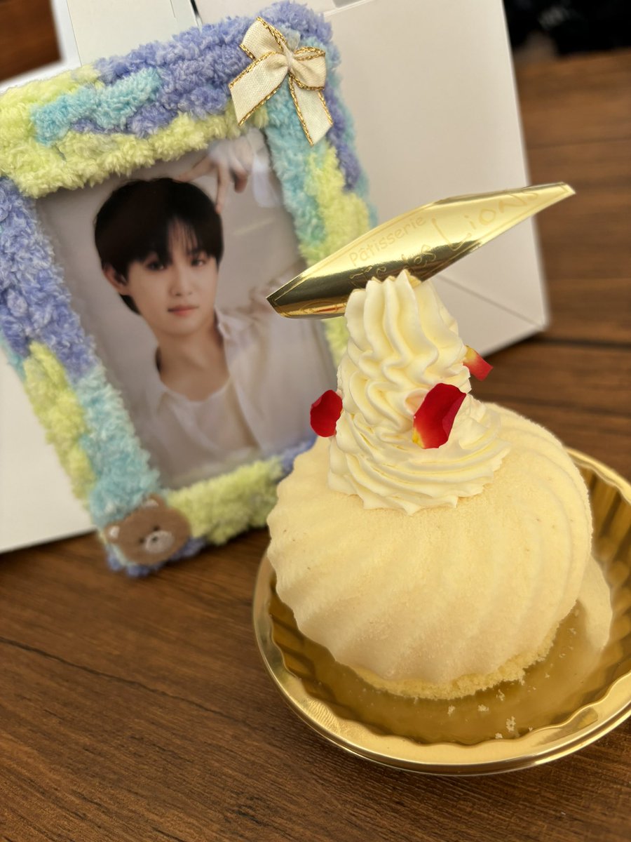 こういうの久々すぎてトレカ探したわよ
(ケーキチャンス2日目)