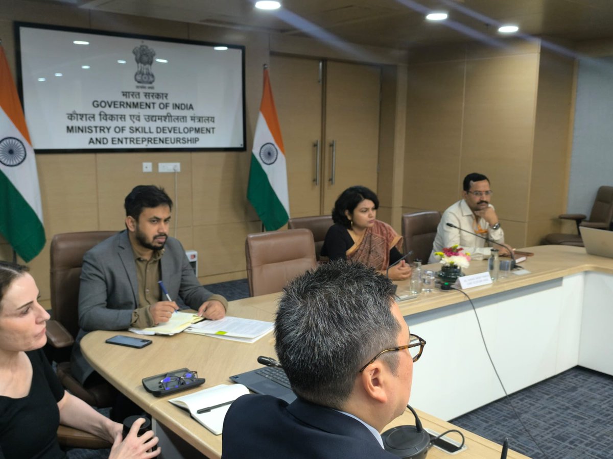 pm_setu's tweet image. On the day 2 of the workshop, Under #PMSETU, @ADB_HQ and @WorldBank discussed about employment‑linked, inclusive &amp;amp; green skilling reforms, backed by strong fiduciary systems, audits, MIS upgrades, and environmental &amp;amp; social safeguards.
#ITIs #PMSETU #Worldbank #ADB #SkillIndia