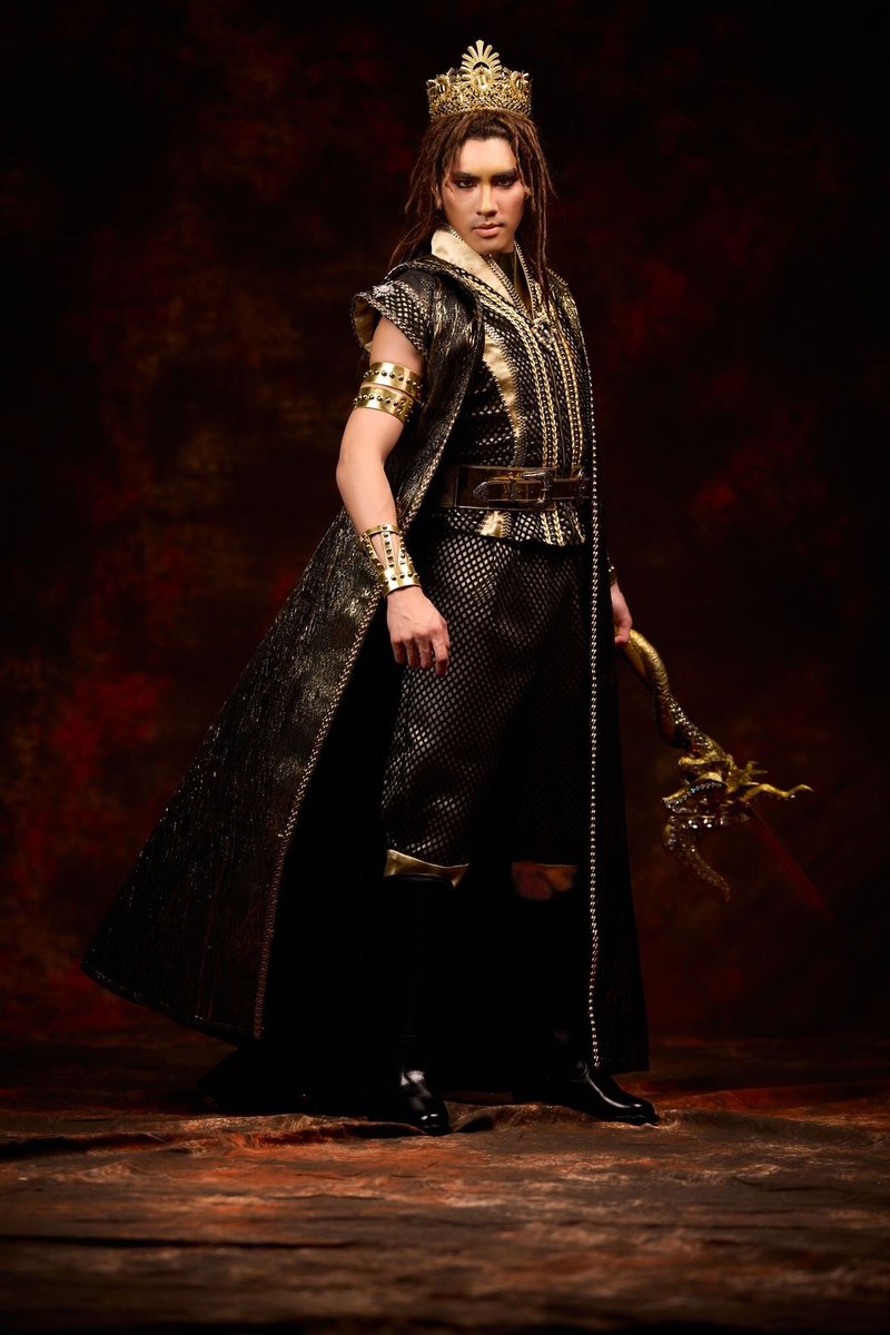 Hello Asian tweet media