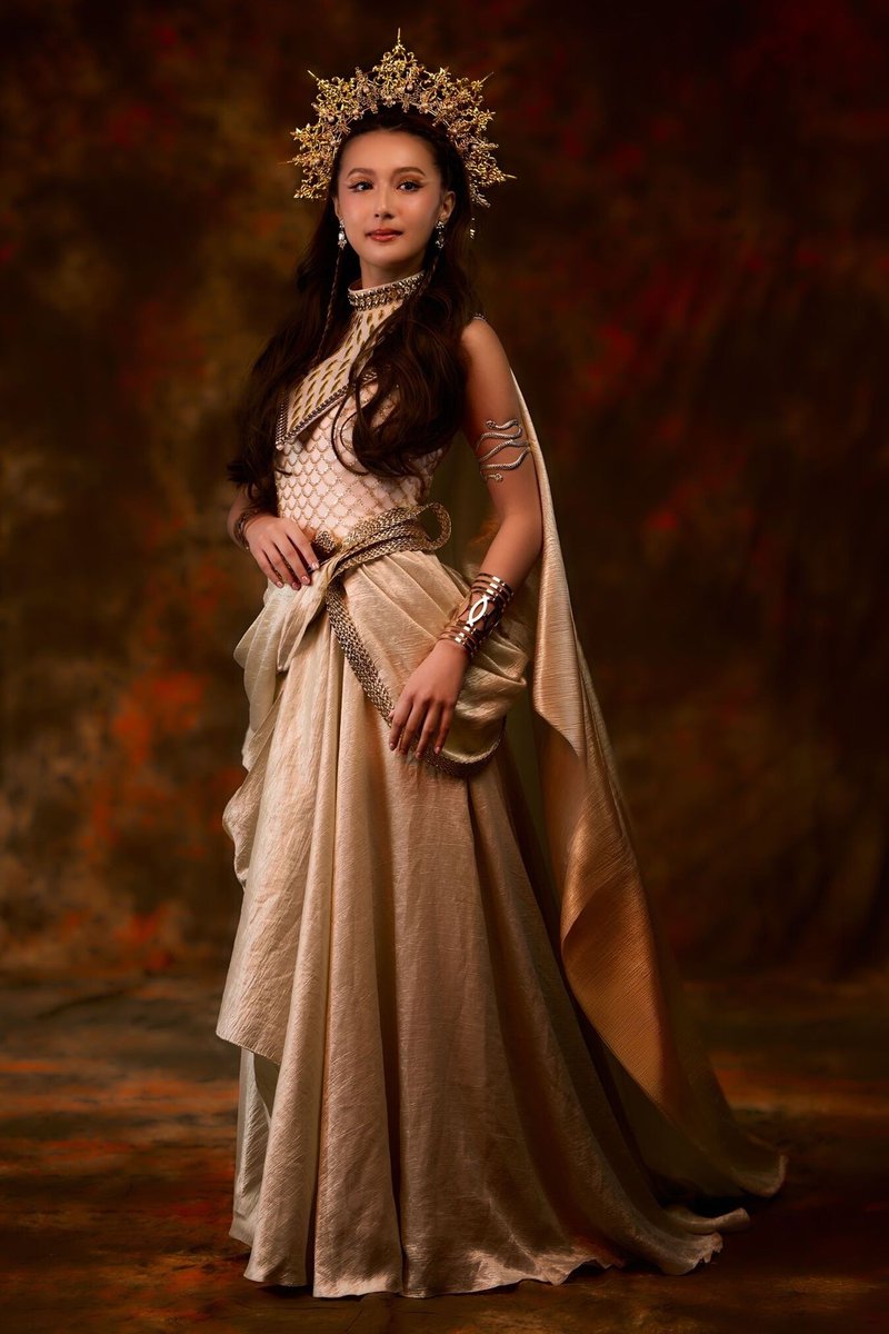 Hello Asian tweet media