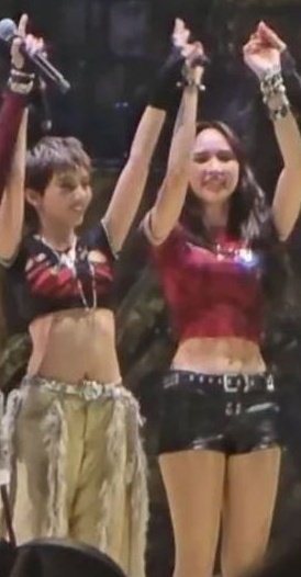 xo, pip ⋆˙⟡ tweet media