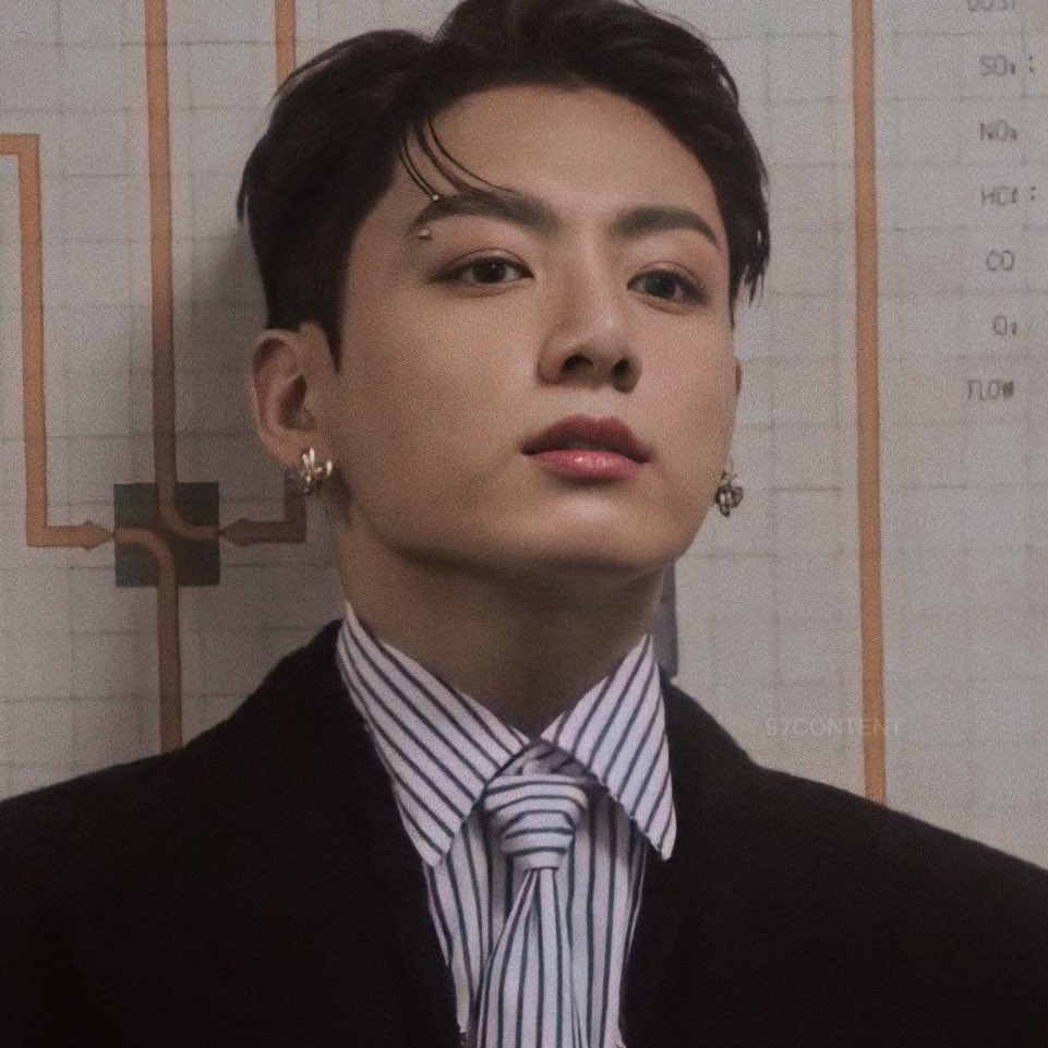 🅃🄰🅉 ♡ㄥ tweet media