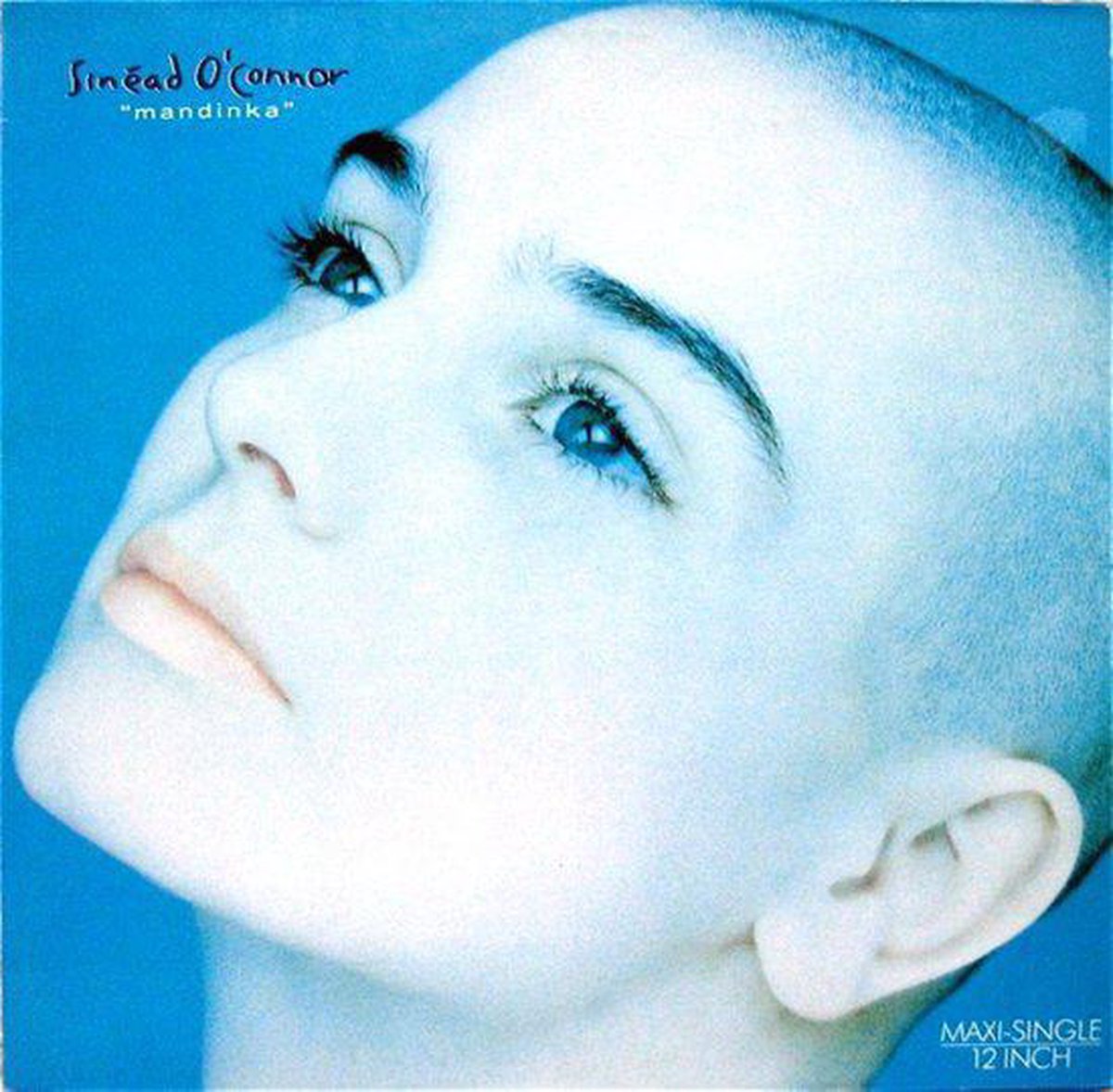 joemccjoe's tweet photo. “I'm dancing the seven veils
Want you to pick up my scarf
See how the black moon fades
Soon I can give you my heart ... ” ~ Mandinka (1987), Sinéad O'Connor.
A guaranteed tune to start the week with a smile, just heard this on @TodayFM .
#TracksOfMyYears #TheMorning https://t.co/WfqcpD779h