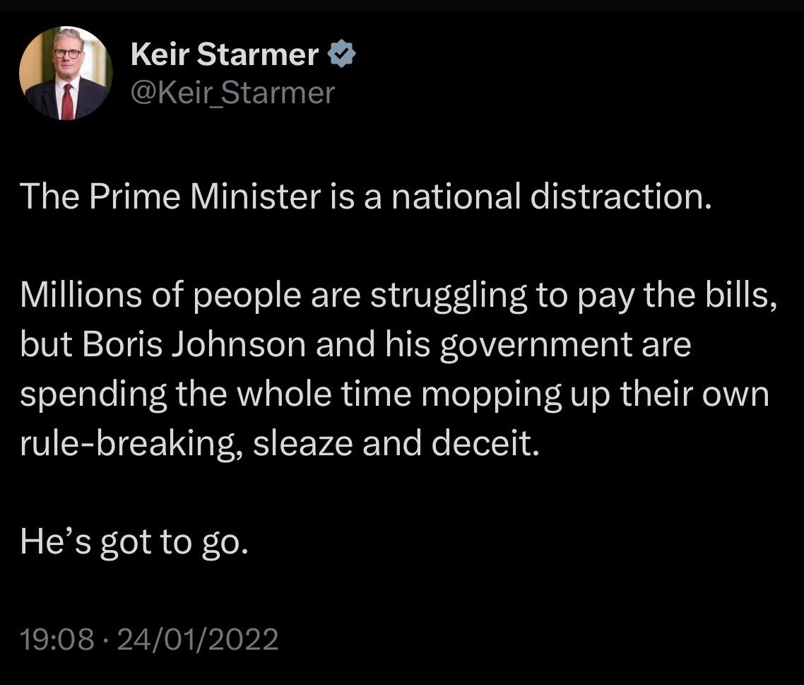 TracyNeverLabor's tweet image. Call me crazy but I’d say corruption, lies &amp;amp; coverups are far worse than holding a slice of cake on your birthday in your office during lockdown🙄
#ResignStarmer #LabourScum #LabourLiars #GeneralElectionNow #LabourOut