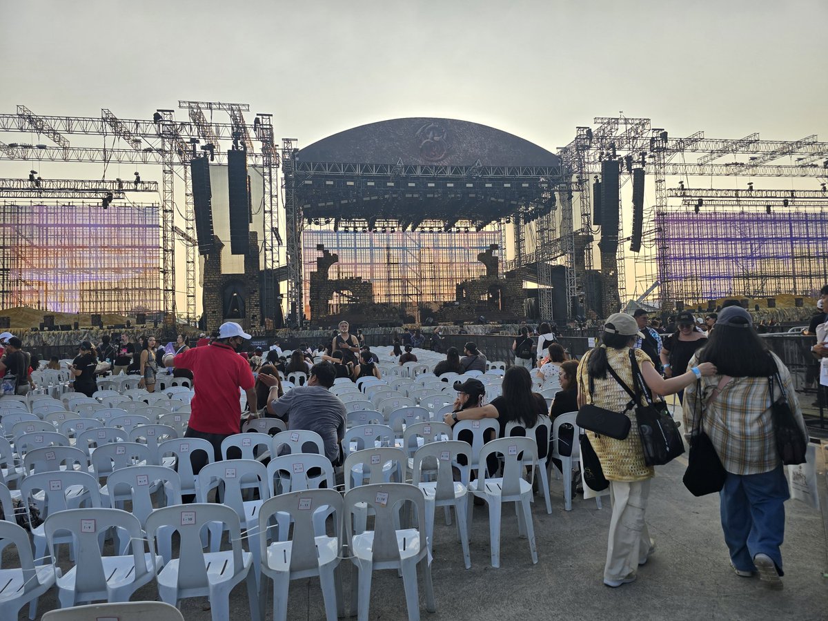 From first hearing SB19 in Feb 25, I am forever thankful for this crazy incredible journey so far!
Maraming maraming salamat SB19 at A'tin, my heart is very full 🇵🇭💙🇦🇺

SB19 WAS TRILOGY CONCERT FINALE 
<a href="/SB19Official/">SB19 Official</a> #SB19
#WakasAtSimula #WaSTheFinale 
#SB19WakasAtSimulaConcert