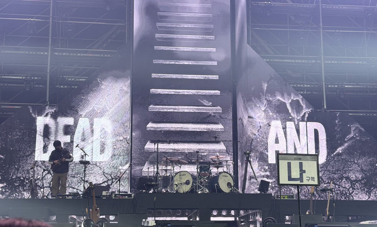 설탕이 ʚ(•Θ•)ɞ tweet media