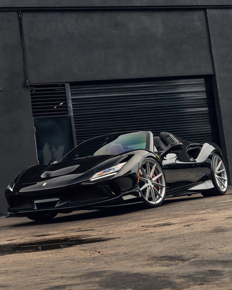 VOSSEN_JAPAN tweet media