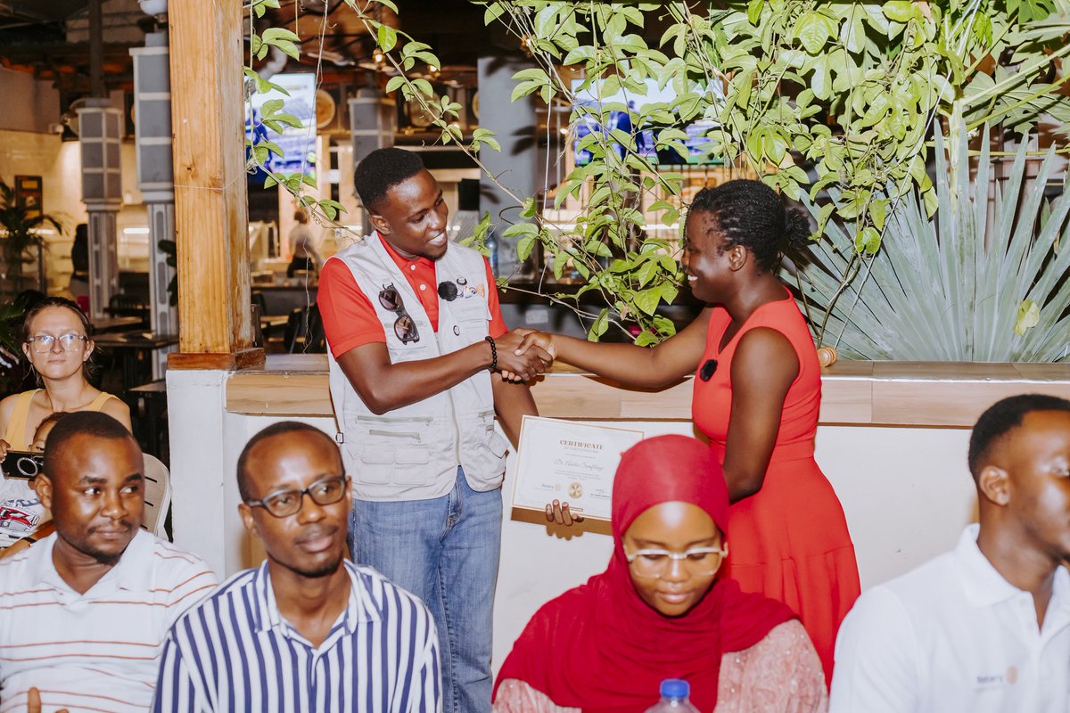 Rotaract Club Of Alpha tweet media