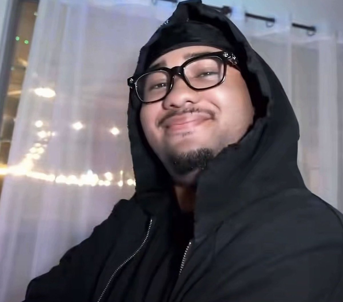crimz tweet media