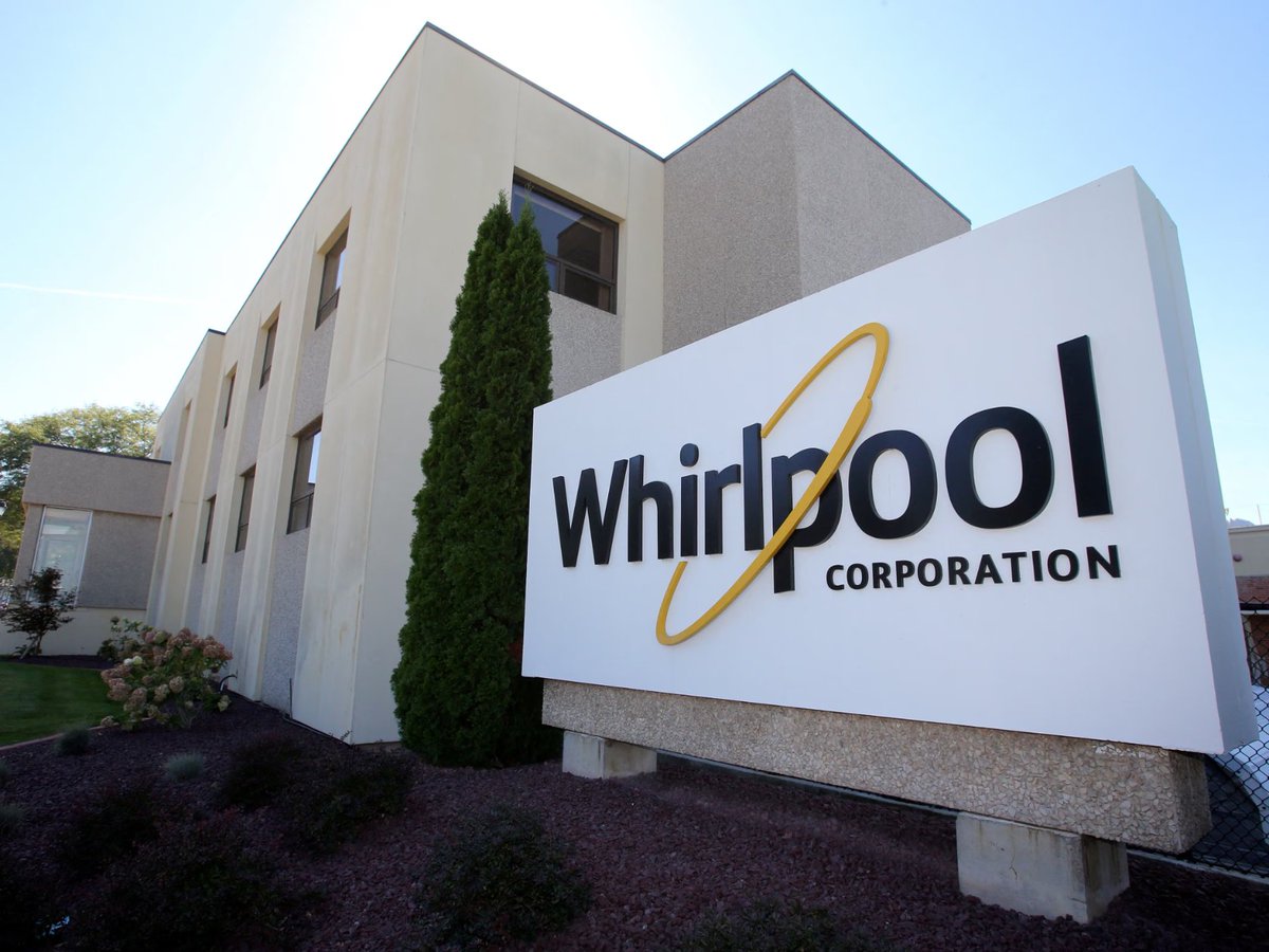 DoWellResearch's tweet photo. How is Whirlpool scaling its global sourcing? 🌐⚙️

Check out my latest breakdown of their tactical onboarding process. A must-read for anyone in #SupplyChain or #Procurement looking to reduce complexity in 2026.
Read the full article here:https://t.co/2n4TYQpa37
#SupplyChain https://t.co/0uvMhKdESm