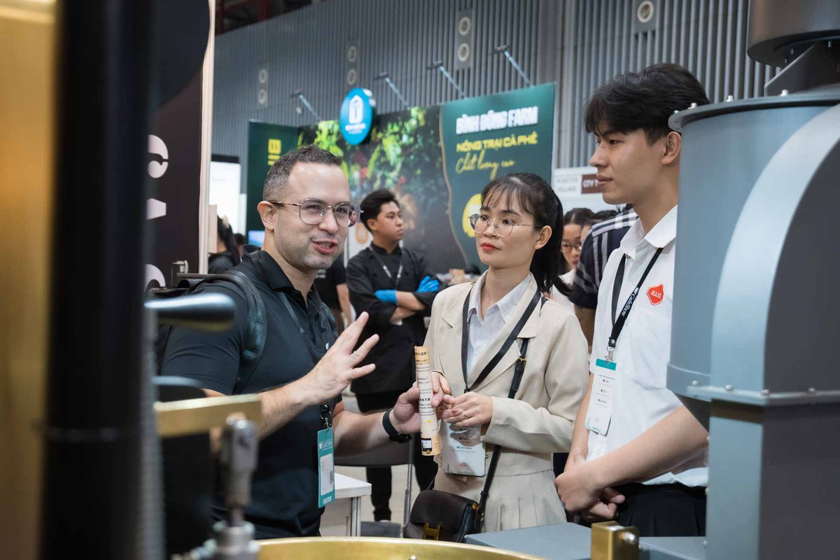 Mars_Roaster's tweet image. Thanks to everyone who visited Mars Roaster at Cafe Show Vietnam 2026.

Missed our booth? Visit our showroom and experience Mars V5 in action.

👉 forms.gle/Mewt8NcsFvJTfF…

#MarsRoaster #MarsV5 #CoffeeRoasting #SmartRoasting