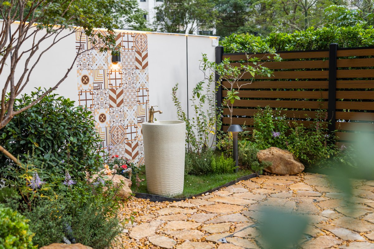 YundaLighting's tweet image. 🏡 A client insight: as villas aged, the lighting still looked solid &amp;amp; consistent.
Reliable outdoor lighting helps protect long-term project value.

🌐 yundalighting.com
📩 sales4@yundalighting.com

#outdoorlighting #villalighting #ledlighting