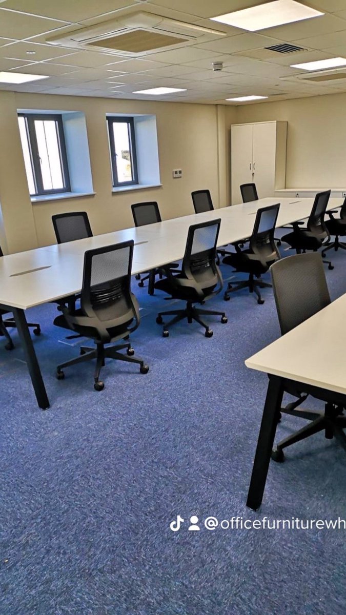 Office Interiors tweet media