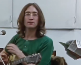 LesbianPaul tweet media