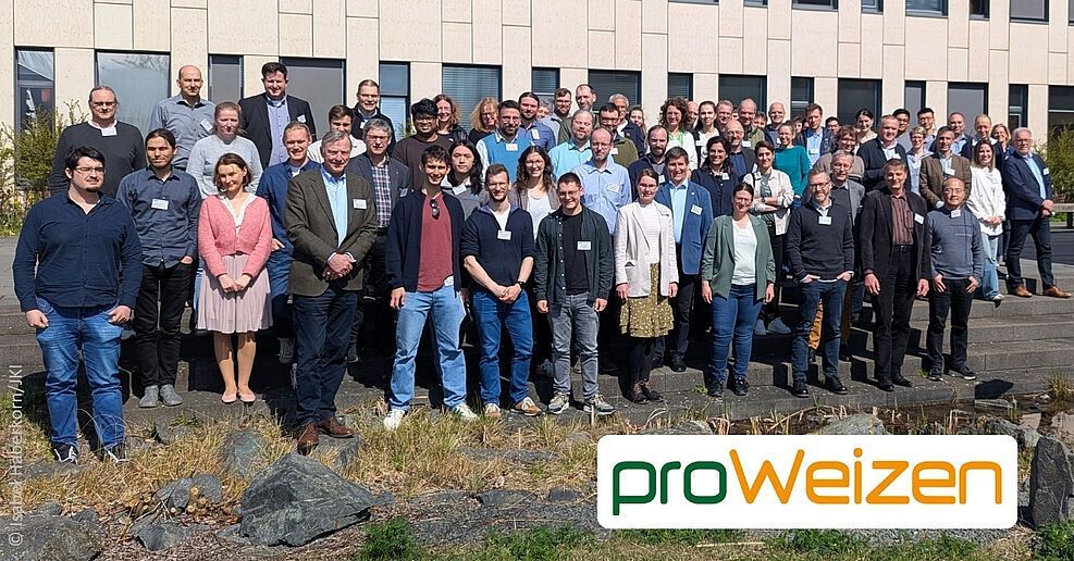 WheatInitiative's tweet photo. Highlighting partnership of the Wheat Initiative & proWeizen.
Great to be back at the 11th #proWeizen Conference at @JKI_Bund! 🌾
From April 14-16, 70+ experts gathered to discuss the future of wheat. A huge thank you to GFPi and JKI for hosting this vital exchange!🤝 https://t.co/95LT6Fj9cS