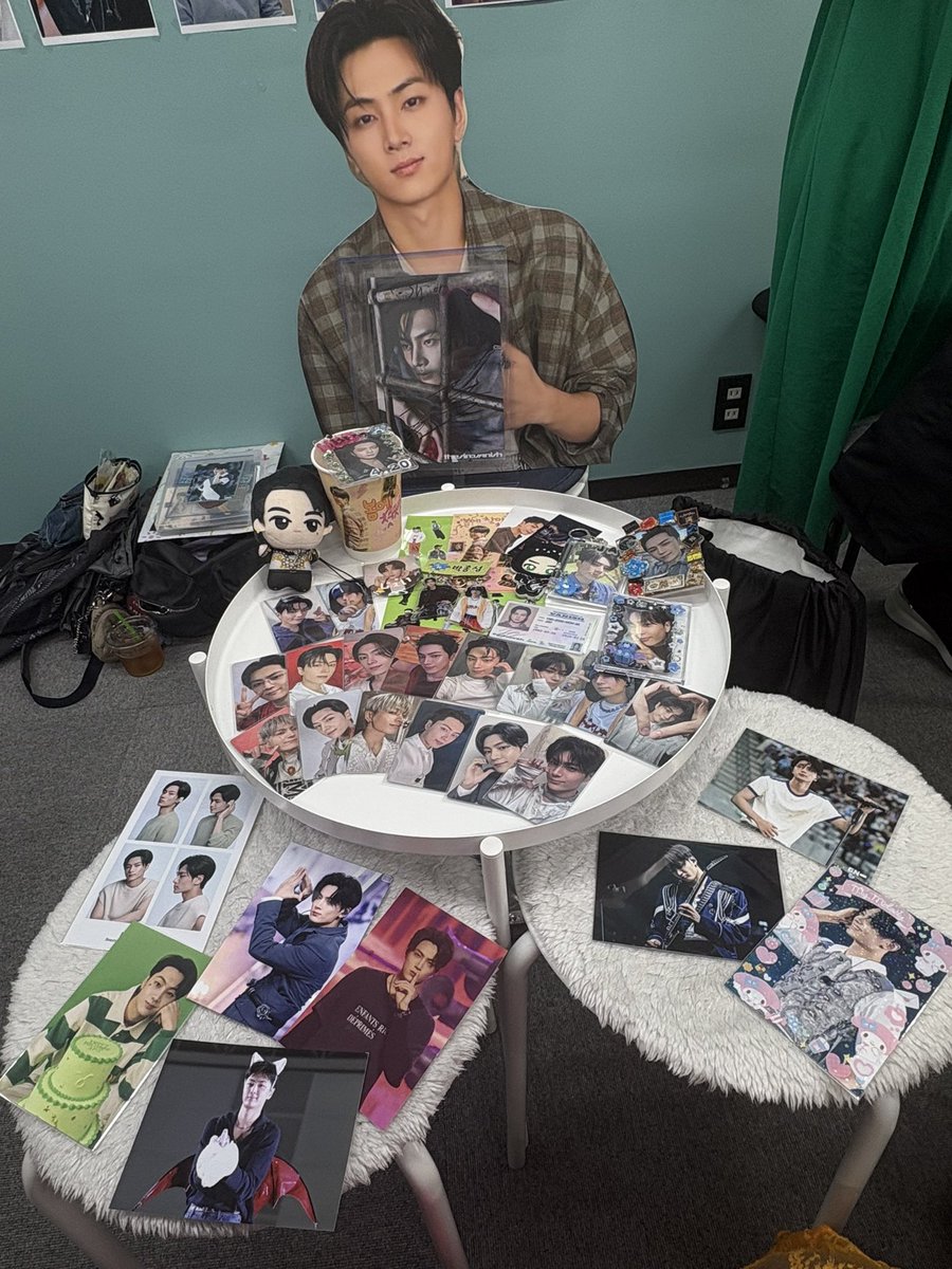 かどそんshiori tweet media