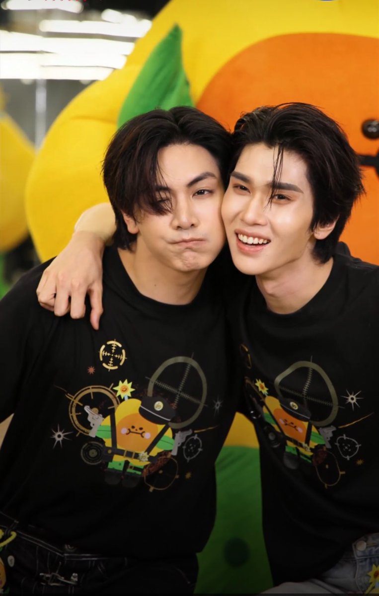 Alina 🎀👑 tweet media