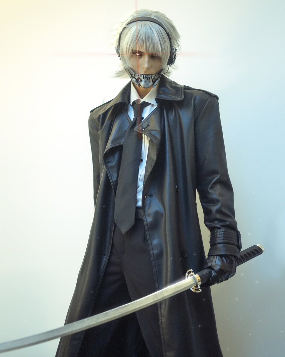 li (they/them) tweet media