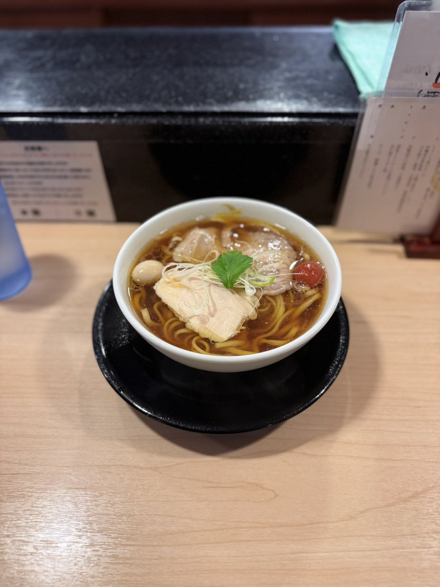 たろー tweet media