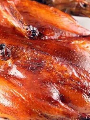 samet16115117's tweet image. New Year’s Day Feast Alert!   Savor our limited-edition Golden Prosperity Set: Crispy Peking Duck + Sweet Black Sesame Dumplings + Sparkling Lychee Mocktail.  Only Jan 1-7! Order now for luck u0026 flavor!   #NewYearEats #LimitedOffer