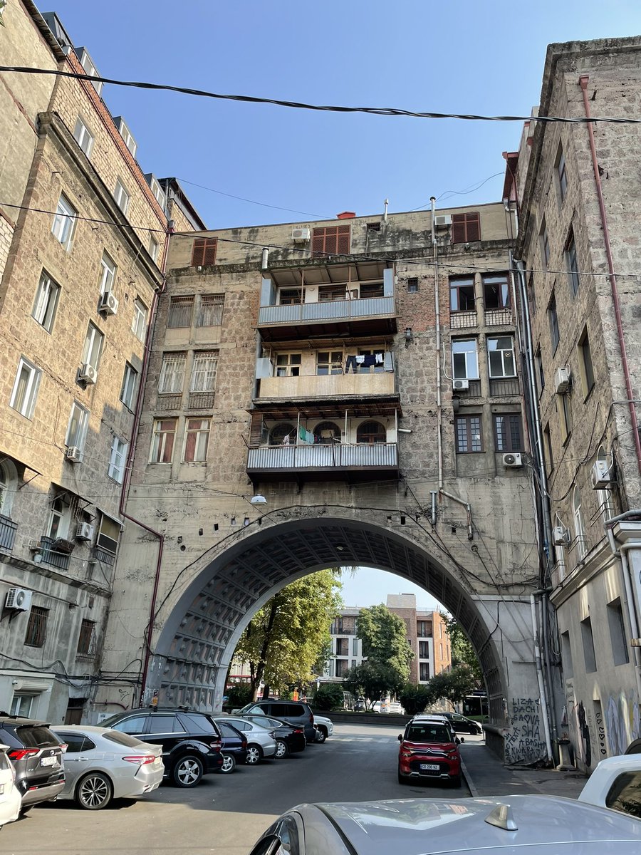 ぜら薄紫色部/🇬🇪🇹🇯🇰🇬🇧🇾საქართველო tweet media
