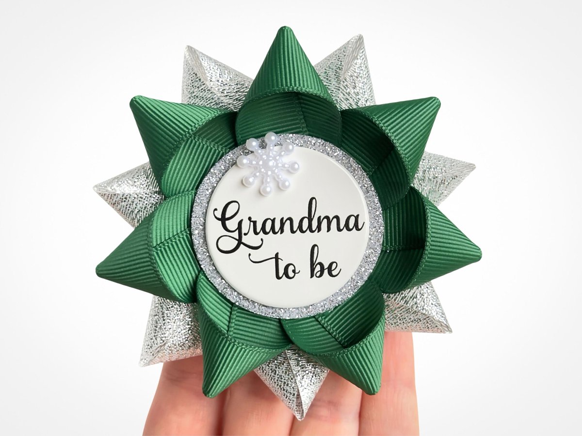 PPerceptions's tweet image. Winter Baby Shower Decor Custom Favors, Gift for Grandma to be and Guests with Custom Text in Forest Green and Silver with Snowflake tuppu.net/88bcaa3b #shopping #shoppingonline #partyplanning #events #weddings #shopsmall #WinterBabyShower