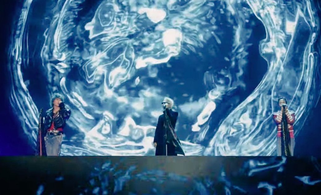 About Music tweet media