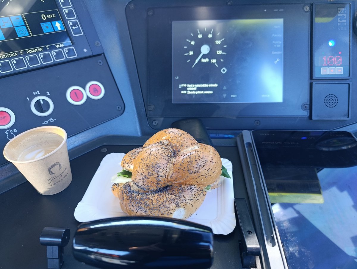 Chrudimská jistota z nádražní kavárničky. 😍