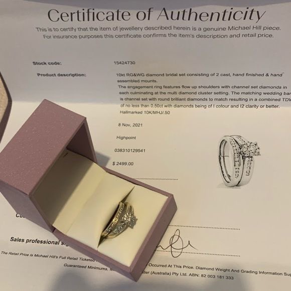 exknighttx's tweet photo. Ring 💍 proof https://t.co/whOJX2uWwd